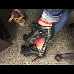 Christian Louboutin Venus Orlando Booties